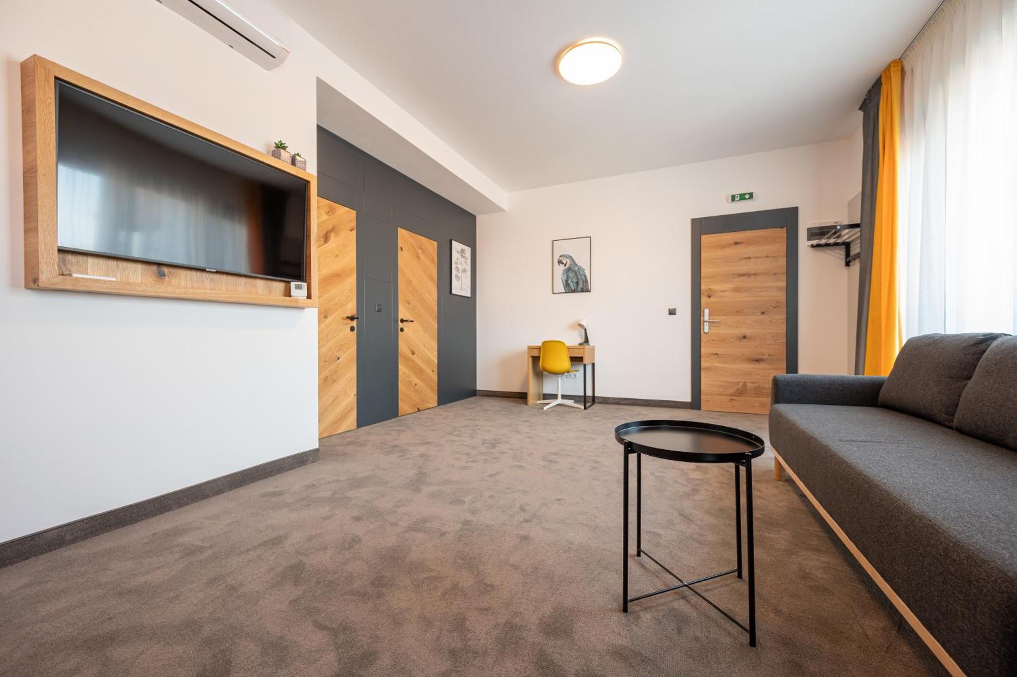 Aparthotel Calvin à Oradea Chambre photo